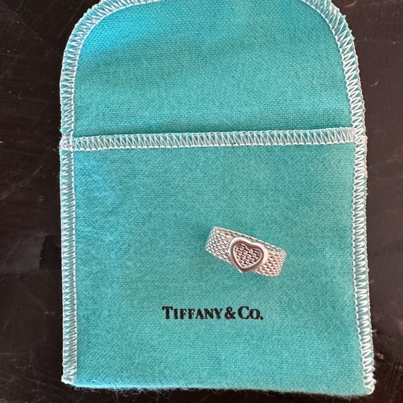 Tiffany & Co. Sterling Silver Mesh Heart Ring - Picture 5 of 7